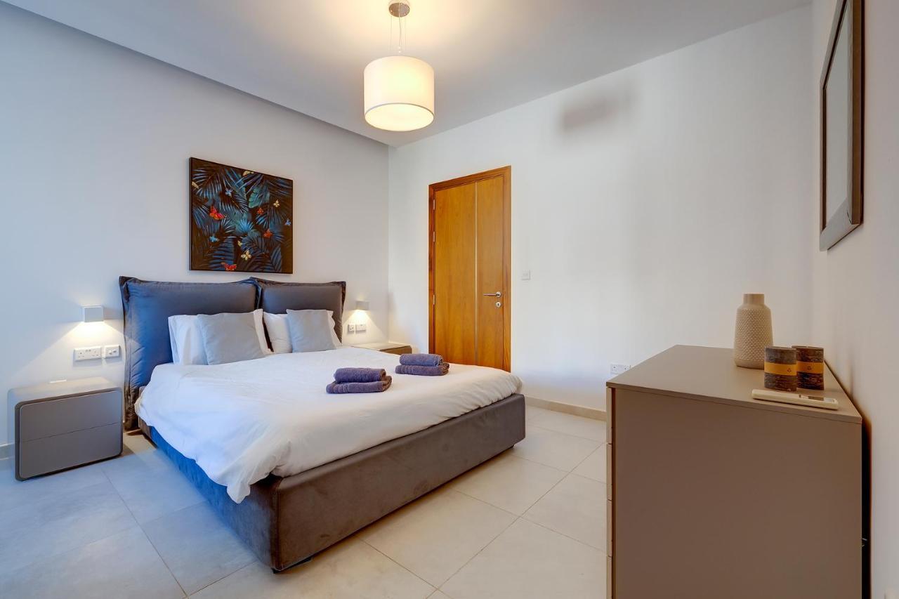 Deluxe Apartment With Valletta And Harbour Views Sliema Exterior foto